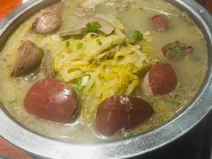 -老码头黑皮肘子锅包肉(赣水路店)