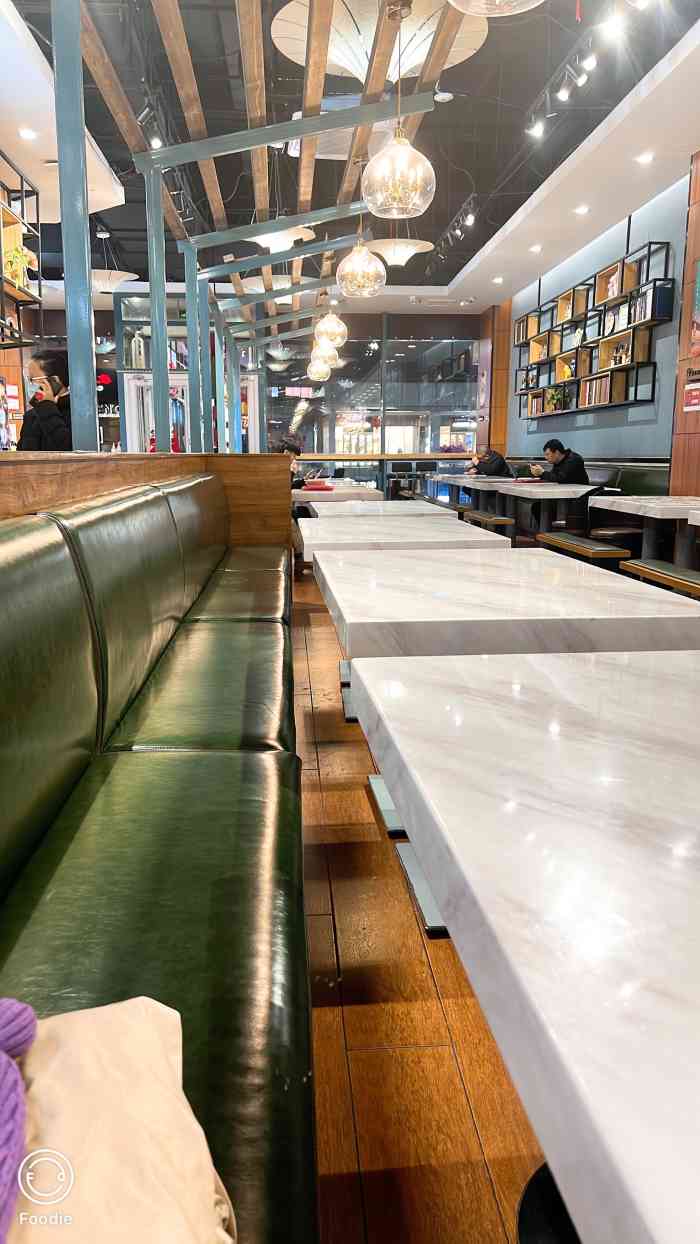 食美汇-"没什么特别的,各种特色小吃汇聚地,价格和."-大众点评移动版