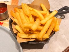 -必胜客(上海新南方商城PH店)