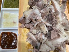 -蒙艾里民族传统菜蒙餐