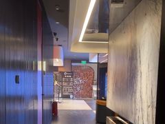 -鑫意棋牌会所(长寿路智慧广场店)
