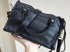 -BALENCIAGA(恒隆广场店)