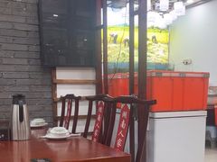 -湖南人家湘菜馆(镇江路店)