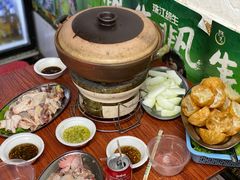 -威邵鸡煲(西华路总店)