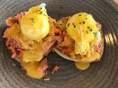 eggs benedict -Strawberry Fare