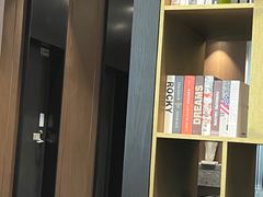 -乔治莫兰迪酒店(济南解放路山东大学店)