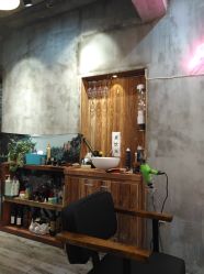 -A  Hair Salon