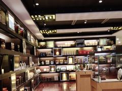 -七彩云南庆沣祥茶庄(金融街店)