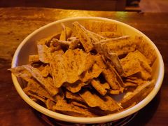 -Helens海伦司小酒馆(上海疁城新天地店)