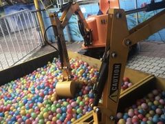 -顺德大良半月城游乐场