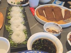 -前门·鲜肉火锅(长风店)