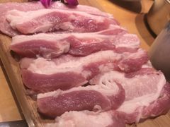 -唯成•韩国炭火烤肉 유성고기