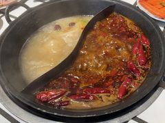 四拼鸳鸯锅-朱光玉火锅馆(正弘城店)