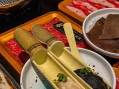 -牛YO寿喜烧·铁板烧和牛火锅自助(市府恒隆店)