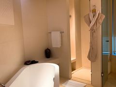 -杭州逸酒店(西湖武林店)