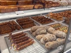 -好利来(上海长宁龙之梦店)