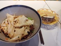 -北京华联合肥长江西路购物中心