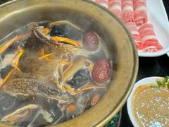 -小背篓菌汤火锅(济阳店)