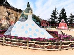 -彩色沙林风景区