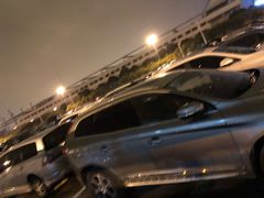 -浦东机场p4停车场