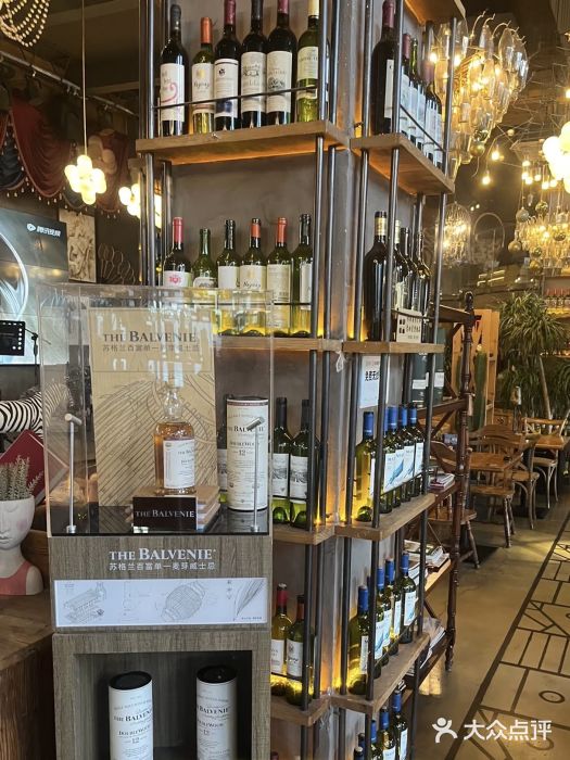 酤居湖景音乐餐吧(安宁店)图片