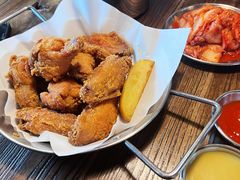 韩式炸鸡-MI WU FACTORY米屋美食工厂餐厅(绿地店)