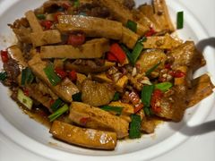 五花肉炒香干-小隐院子·庭院餐厅(大学城后湖店)