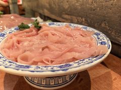 -周小明火锅(黑金冠社区店)