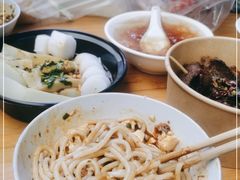 -辣辣小吃豆花米线(大观篆新农贸市场店)