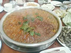 -刘胖娃鱼庄·特色肥肠鱼(杨家坪店)