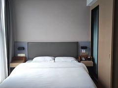 -凯亚斯顿酒店(深圳罗湖水贝国际珠宝城店)