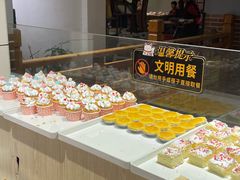 -百荷园蔬食自助餐厅(德辉广场店)