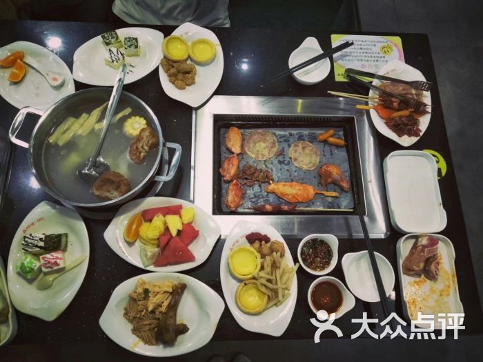 尚烤煌韩式烤肉自助餐厅图片 - 第1张