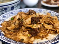 -壹阁胡羊焖饼(特色小吃街店)