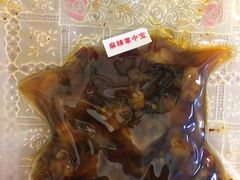 -鑫记婆婆兔·成都特产·兔头手撕兔(太古里店)