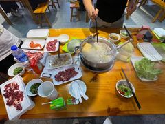 -养牛邓·潮汕牛肉海鲜自助火锅(广州店)