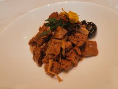 -梅飞酒家(名辉豪庭店)