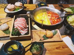 红颜花胶鸡锅-湊湊火锅·茶憩(东城万达店)