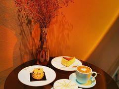 -Fridi Patisserie Cafe