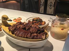 -八府香鸭·啫啫煲(华山路店)