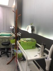 -苗方清颜·祛痘皮肤管理
