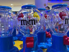 -m豆巧克力世界(上海世茂广场店)