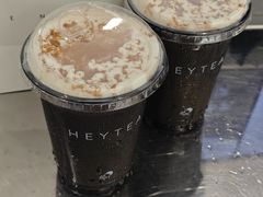 -喜茶(广州三元里卜蜂莲花店)