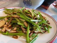 -小粤楼(万辉广场店)