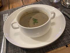 -MONICH牛排融合餐厅(和义大道购物中心店)