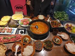-贵厨酸汤牛肉(花果园国际中心店)