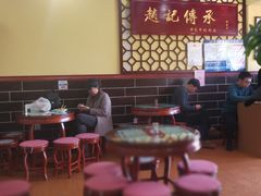 -赵记传承特色牛奶甜品(泉城广场店)