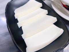 椰汁糕-黄师奶甜品店