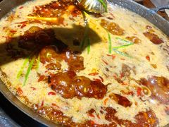 -四小区火锅·巷子里的重庆火锅(花照壁店)