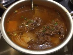 泡菜肥牛汤-本炙炭烤·蒲烧活鳗料理店(金沙洲店)